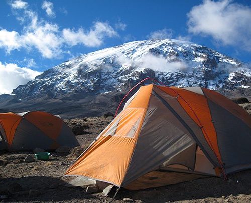 MOUNT-KILIMANJARO-TENT