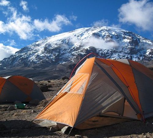 MOUNT-KILIMANJARO-TENT